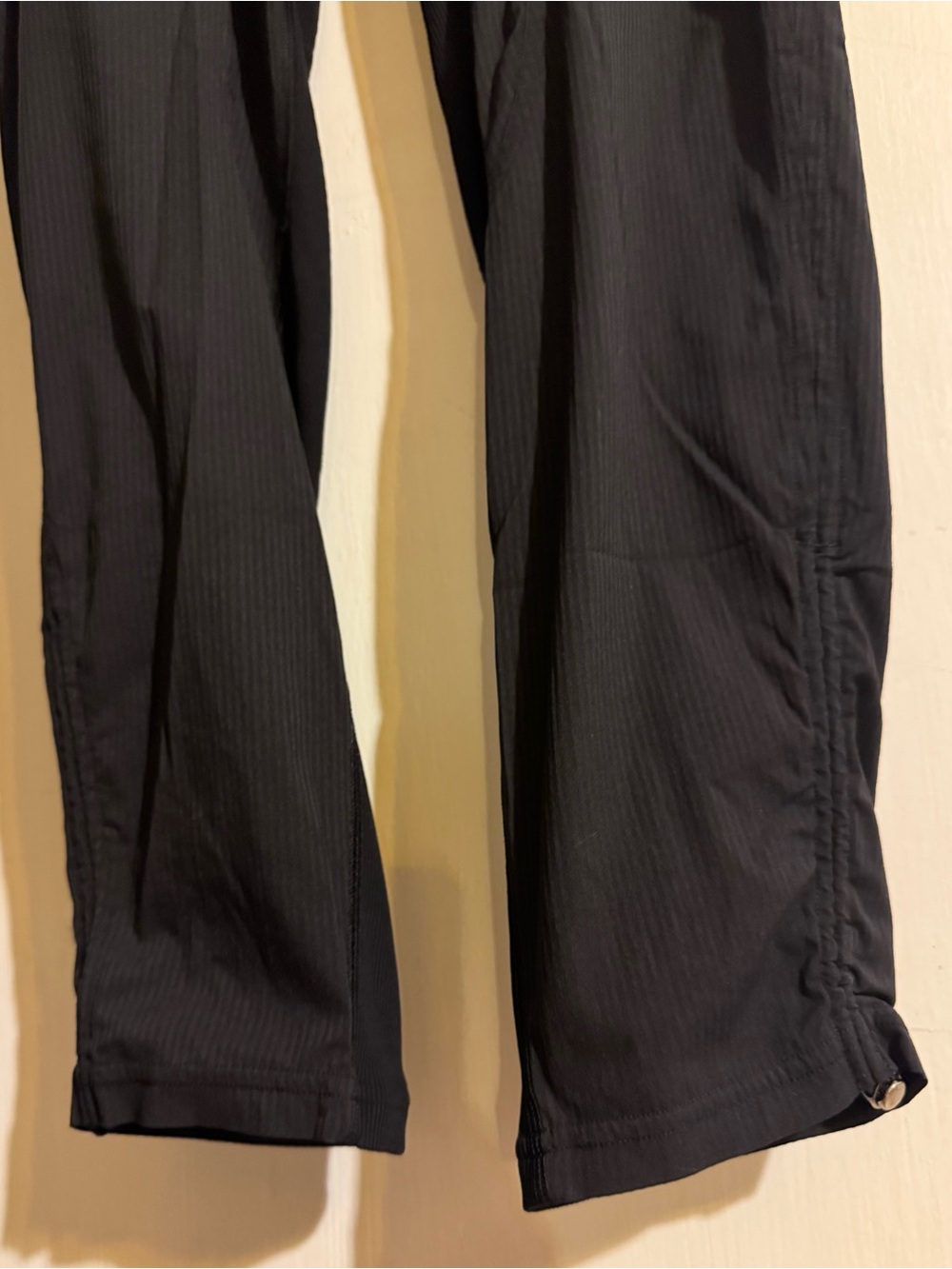 Lululemon Dance Studio Mid-Rise Cropped Pant - Picture 4 of 5